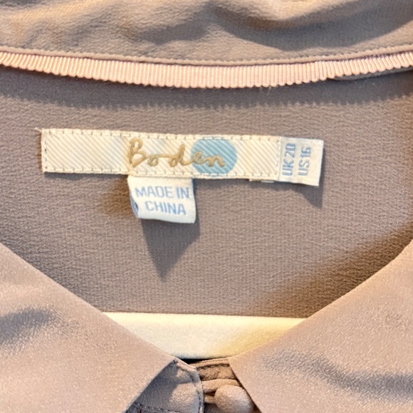 Woman's Silk Blouse, Gray/Lavender, Size 16, Boden USA - Picture 5 of 11